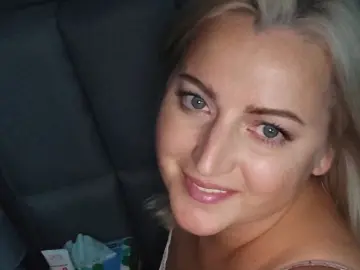 AlexaDarci  live sex cam
