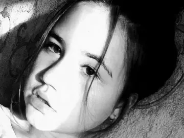 LoriFlox  live sex cam