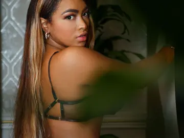 DakotaBanks  live sex cam