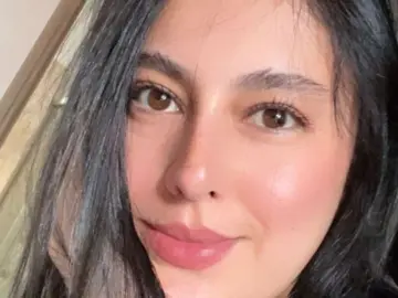 PolyPolsen  live sex cam