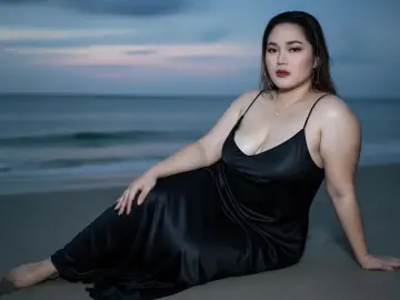 AtashaCollins  live sex cam