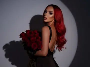 EmmelyneQuincy  live sex cam