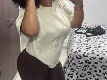 Briand  live sex cam