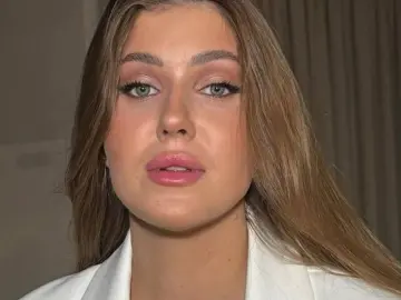 WilliaDoty  live sex cam