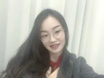 Yanlingling  live sex cam