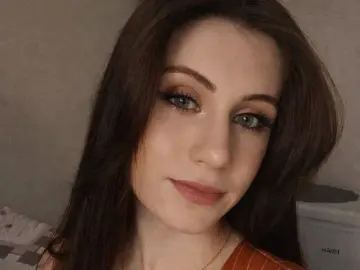 ElvaSol  live sex cam