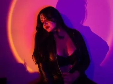 KazandraGomez  live sex cam