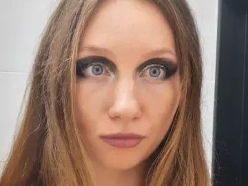 SofiaVaan  live sex cam