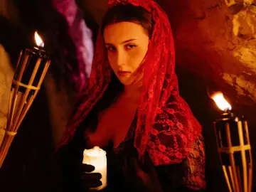 Aliesie  live sex cam