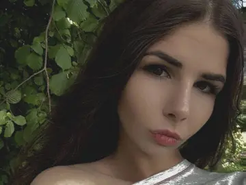 DanelleTown  live sex cam