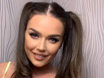 IzabelaVain  live sex cam