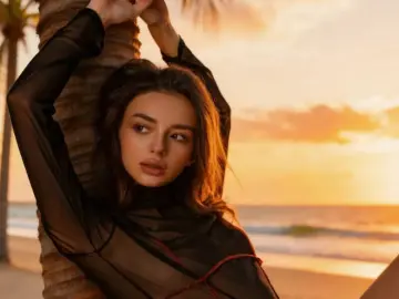 EmilyShiny  live sex cam