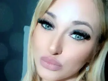 JuliaTenesse  live sex cam