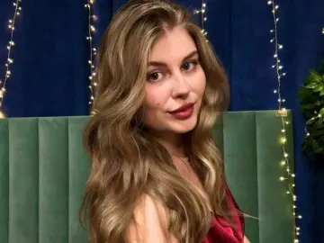 MilaOlivers  live sex cam