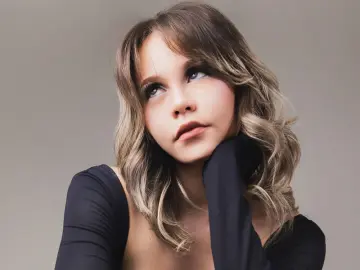 TesaNoire  live sex cam