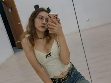 KarryLagerstedt  live sex cam