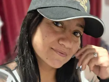 MariaCortner  live sex cam