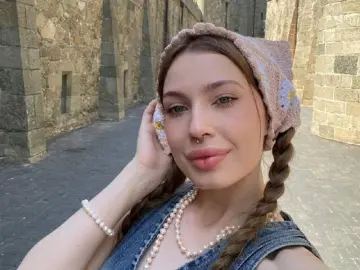 GlindaSankar  live sex cam