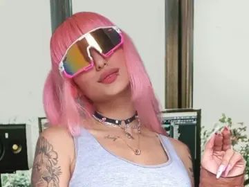 BarbieSimpsom  live sex cam