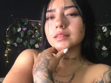 ShashaValkova  live sex cam