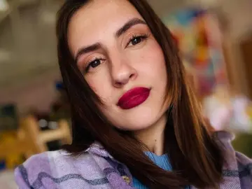 MiguelinaCaram  live sex cam