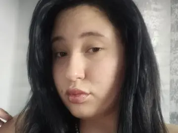 LindaGrayy  live sex cam