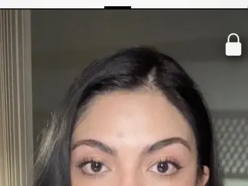 LolaPrice  live sex cam