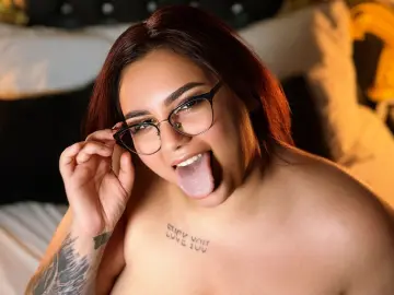 NeferaByron  live sex cam