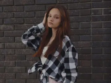 KaiKiening  live sex cam