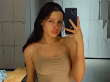 JohanaSpagnolia  live sex cam