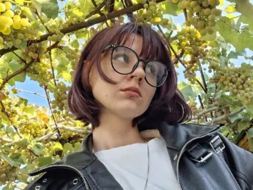 JuliannMunning  live sex cam