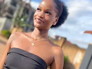 TeresaShasha  live sex cam