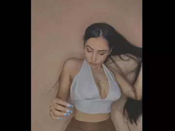Delaj  live sex cam