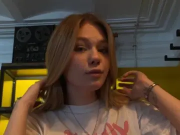 NicholGatz  live sex cam