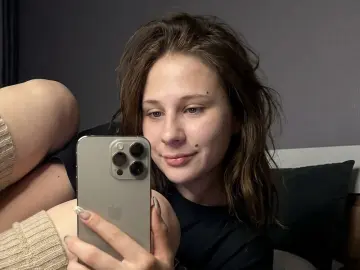 AlixSgambati  live sex cam