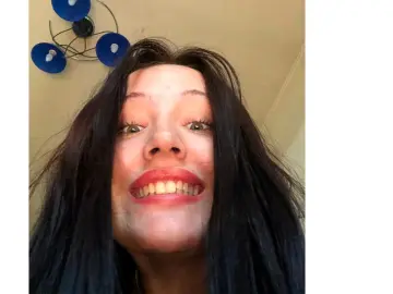 Challea  live sex cam