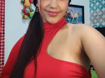 HannahHerrera  live sex cam