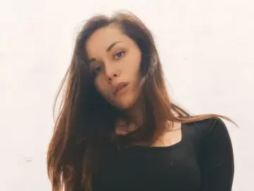 SandyMurs  live sex cam