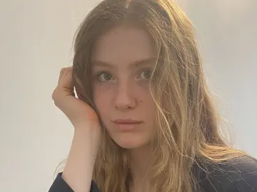 AuraTyce  live sex cam