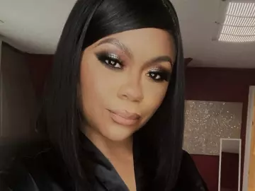 DreamyDiamonds  live sex cam