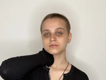 MargrettHussar  live sex cam