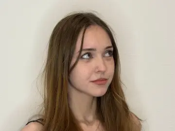 YokoMagliacane  live sex cam