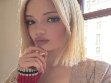 LakenyaPortlock  live sex cam