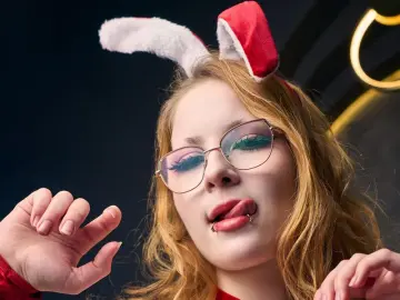 SofiaDyson  live sex cam