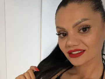 AmayaBlack  live sex cam