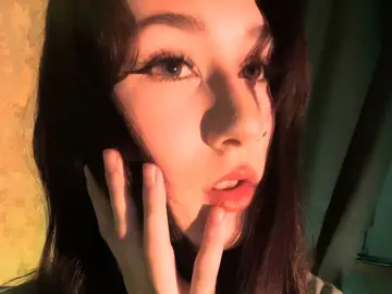 MuiFurey  live sex cam