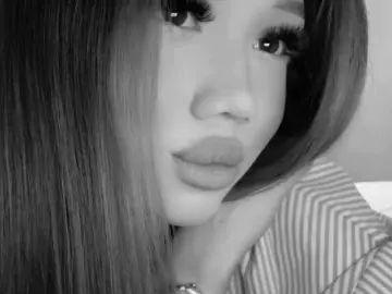 ZellaRessler  live sex cam