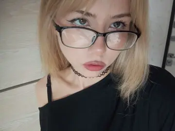 AimiBrown  live sex cam