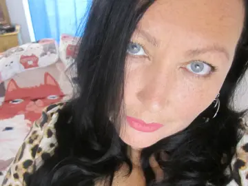 AuraCrina  live sex cam