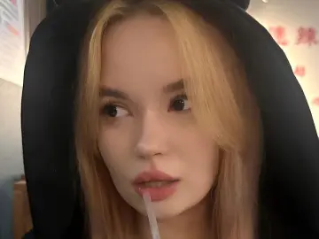 BettyKalson  live sex cam